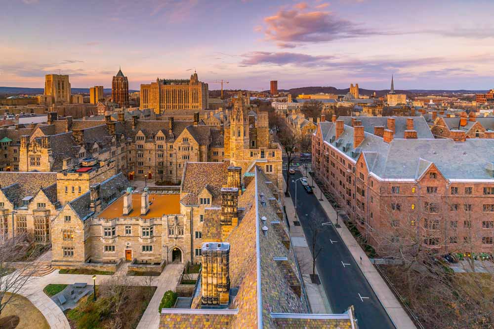 Movers in Connecticut: Find the Best Moving Companies