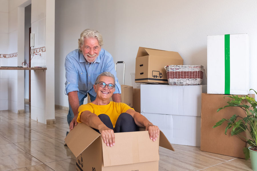 Downsizing Tips for Seniors Moving to Smaller Homes